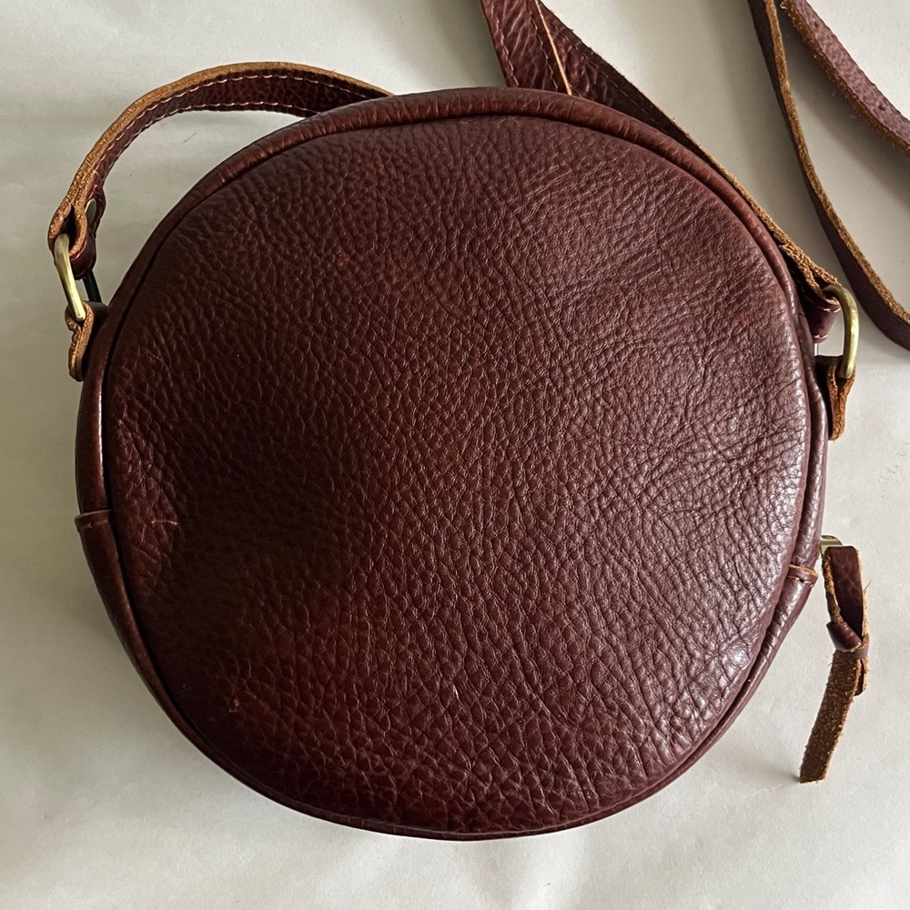 Portland Leather Brown Crossbody Bag - Picture 3 of 10